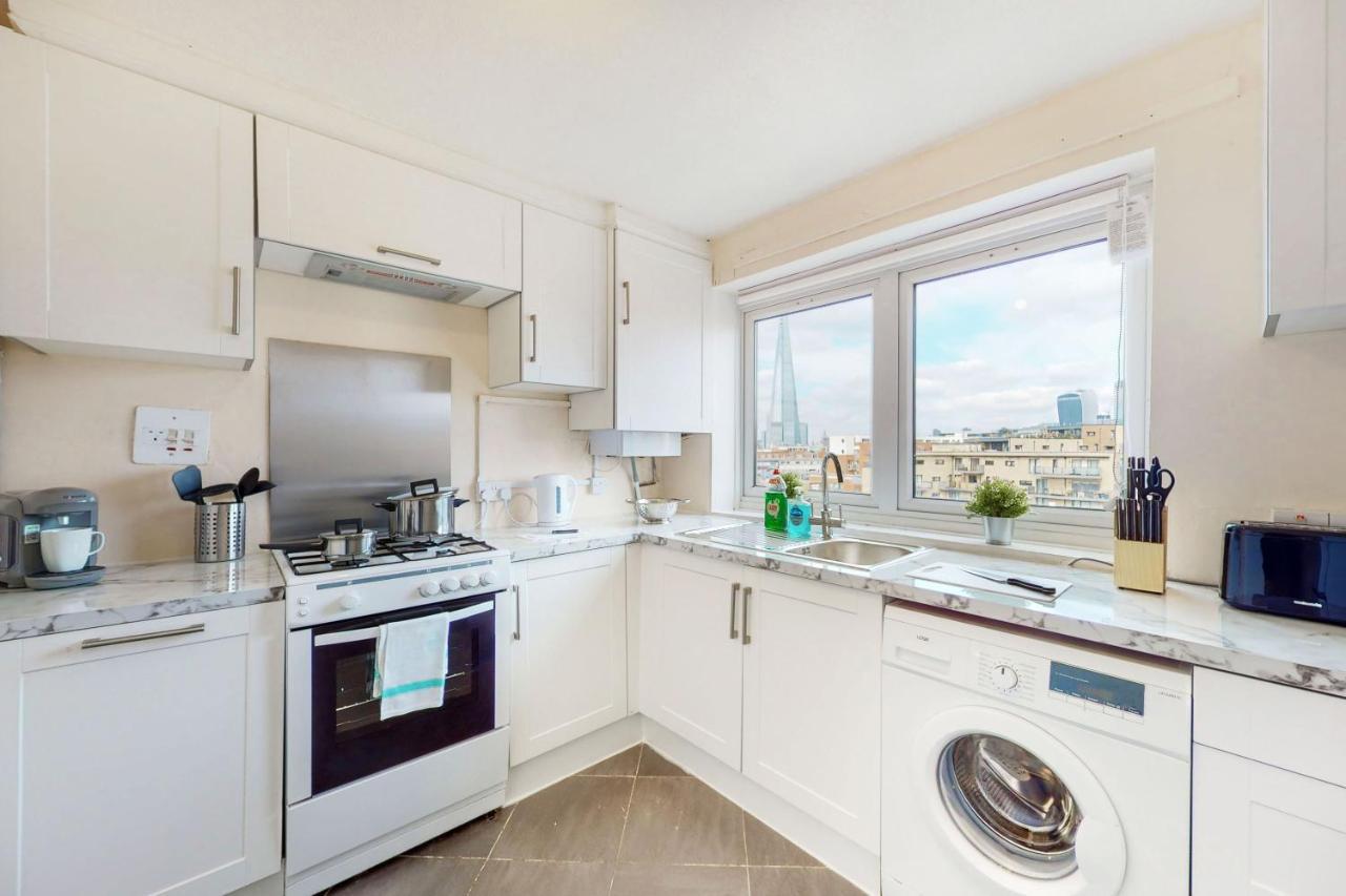 Apartment Near To Tower Bridge With Free Parking & View Of The Shard Лондон Екстериор снимка